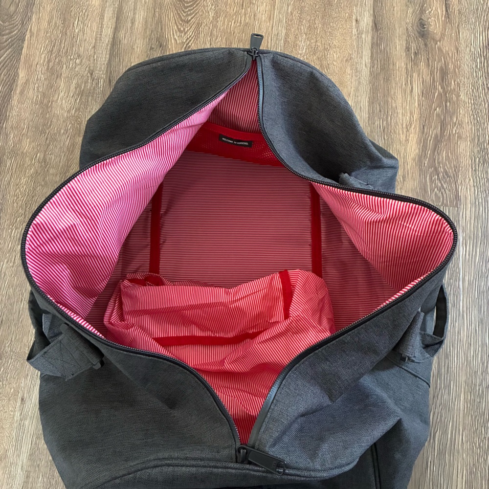 Herschel Supply Company Charcoal Duffel Bag - Picture 3 of 11